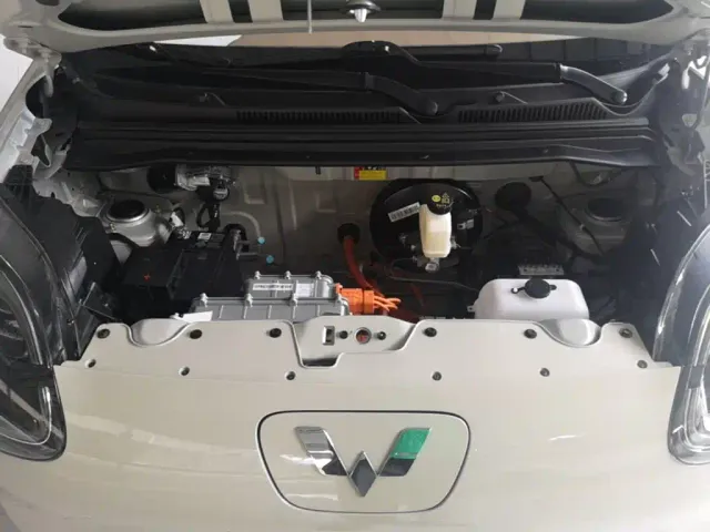 Wuling Hongguang Mini EV — Фото автомобиля 19
