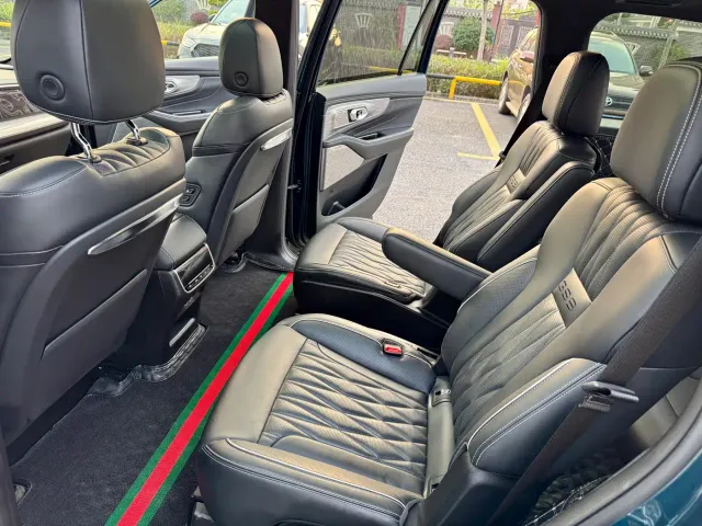 GAC Trumpchi GS8 — Фото автомобиля 12