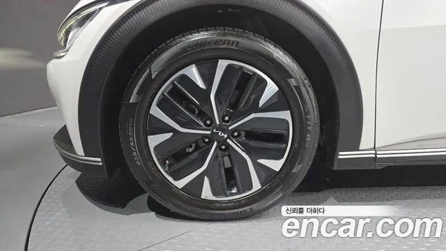 Kia EV6 — Фото автомобиля 5