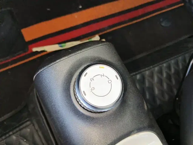 Wuling Hongguang Mini EV — Фото автомобиля 13