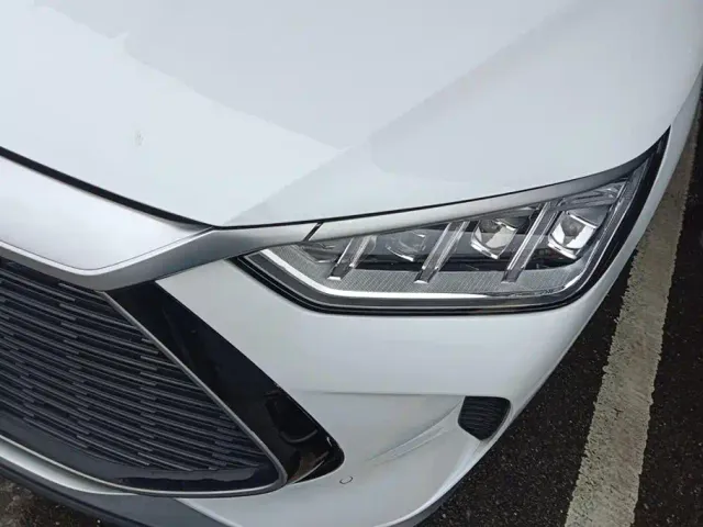 BYD Song PLUS — Фото автомобиля 5
