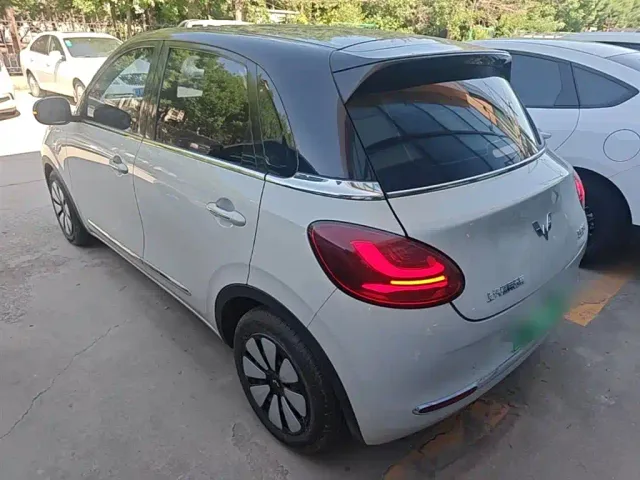 Wuling Bingo — Фото автомобиля 4