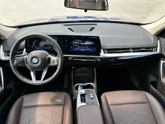 BMW X1 — Фото автомобиля 11