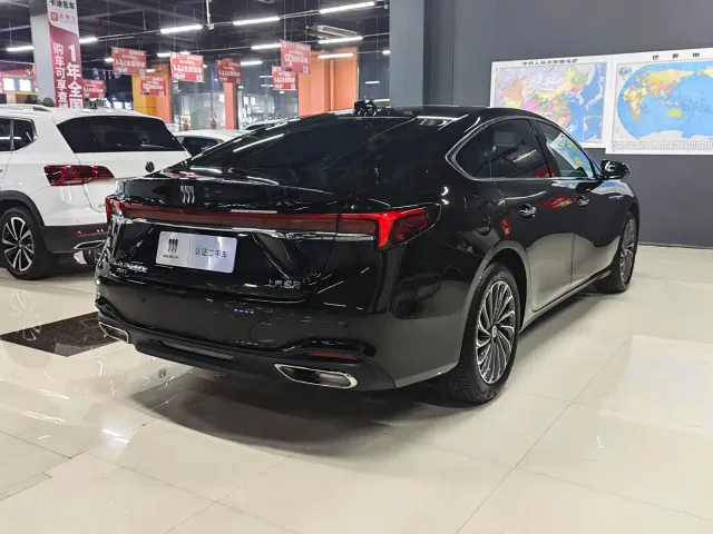 Buick LaCrosse — Фото автомобиля 2
