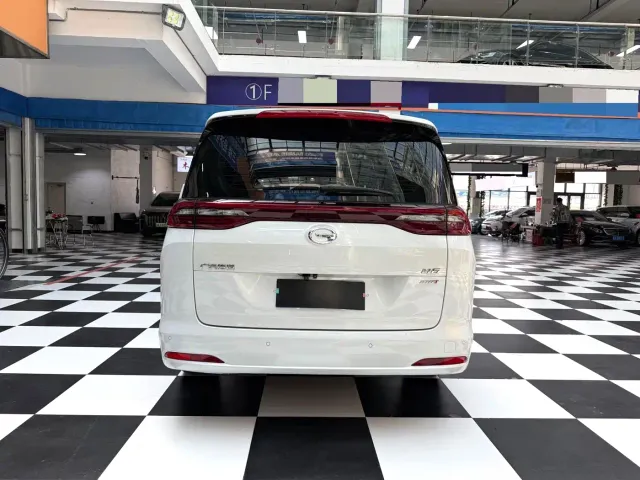 GAC Trumpchi M6 — Фото автомобиля 14