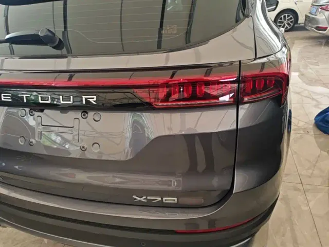 Jetour X70 Plus — Фото автомобиля 7