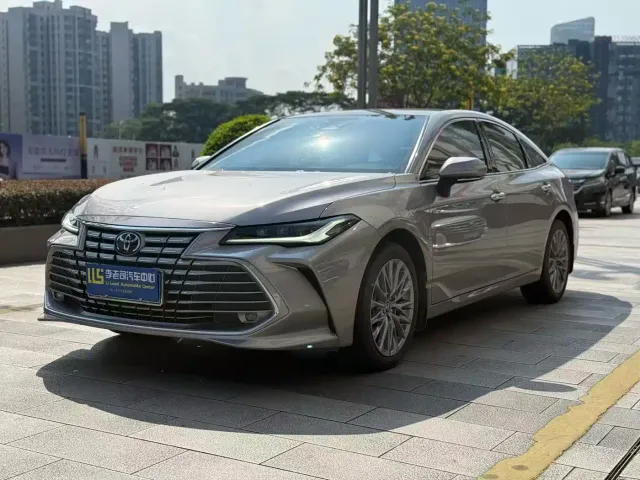 Фотография автомобиля — Toyota Avalon