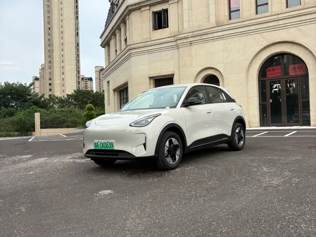 Фотография автомобиля — Geely Starry Wish