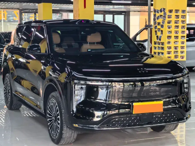 IM Motors LS8 — Фото автомобиля 3