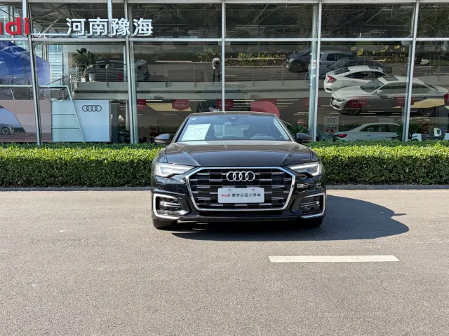Audi A6L — Фото автомобиля 2