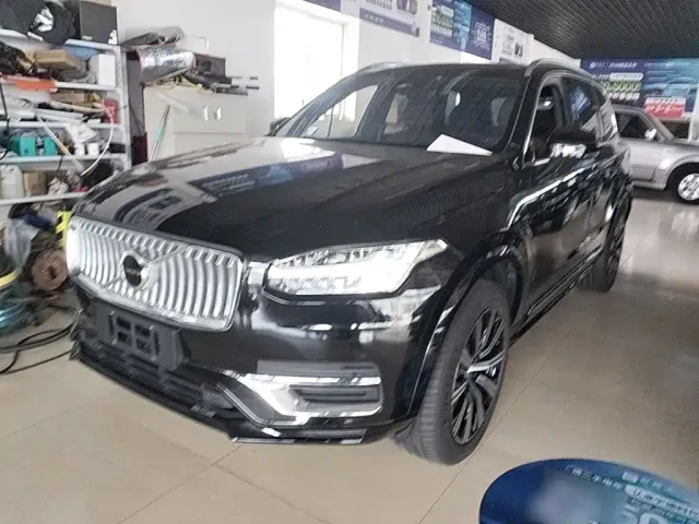 Фотография автомобиля — Volvo XC90
