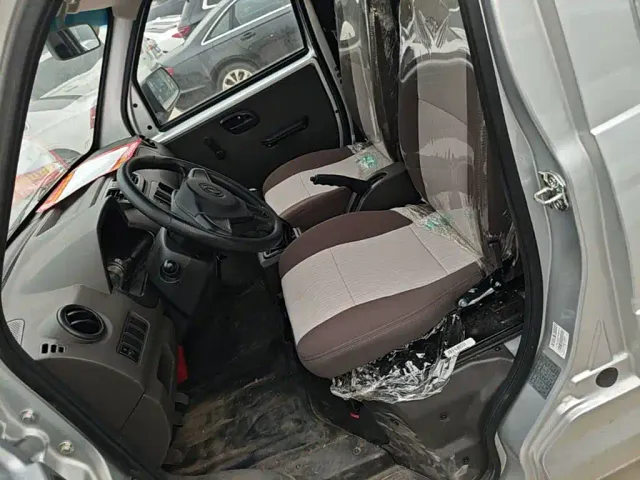 Dongfeng Xiaokang DFSK C31 — Фото автомобиля 14