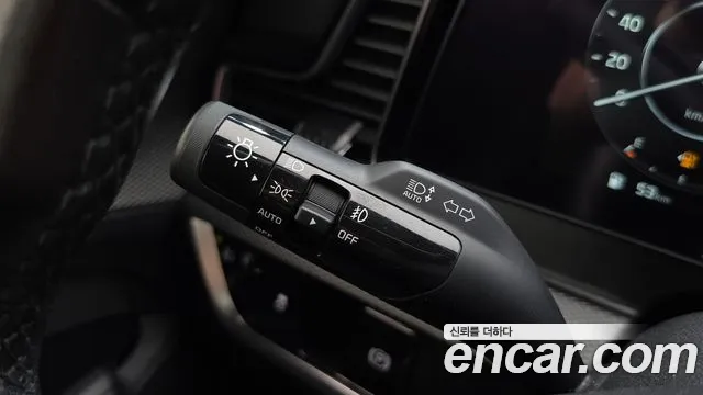 Kia Sportage Sportage 5-е поколение Дизель 2.0 2WD — Фото автомобиля 29