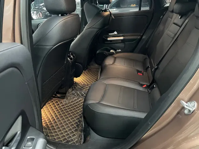 Mercedes-Benz EQA — Фото автомобиля 7