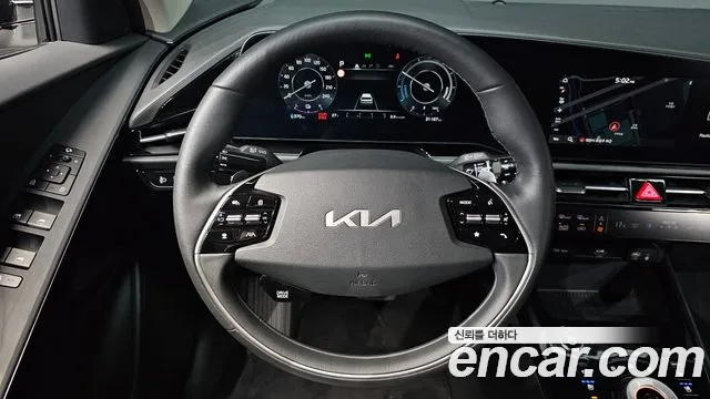 Kia Niro Niro (New) — Фото автомобиля 20