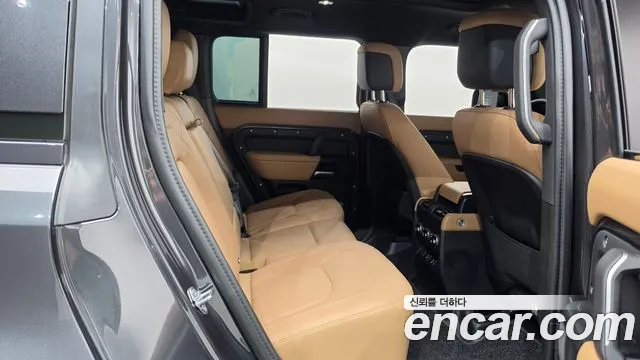 Land Rover Defender L663 — Фото автомобиля 19