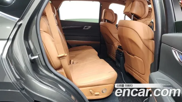 Genesis GV80 2.5T Бензин AWD — Фото автомобиля 10