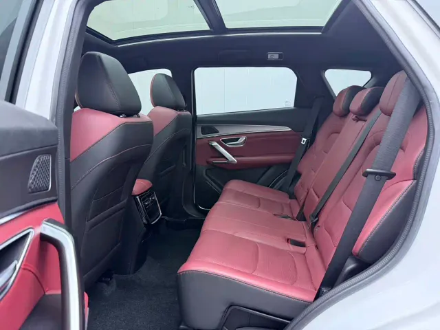 Jetour X70 Plus — Фото автомобиля 9