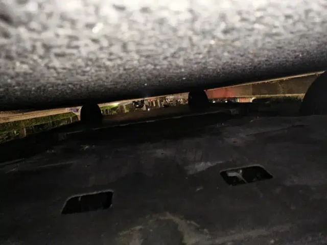 Hongqi E-QM5 — Фото автомобиля 22