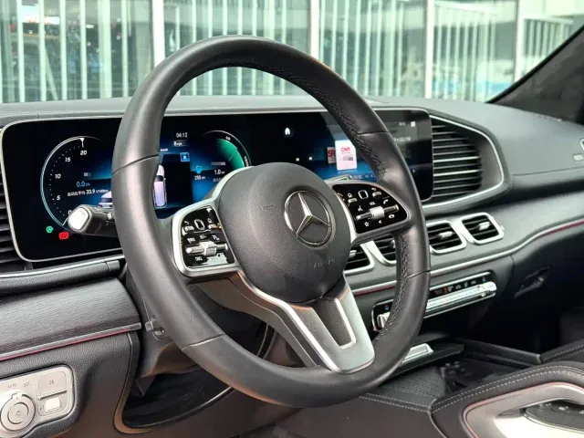 Mercedes-Benz GLS-Class — Фото автомобиля 12