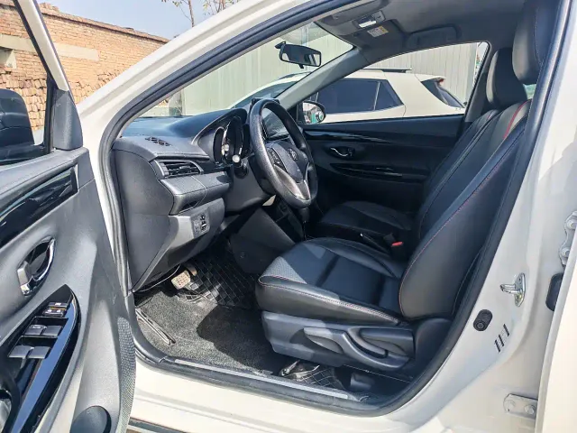 Toyota YARiS L Zhi Xuan — Фото автомобиля 4