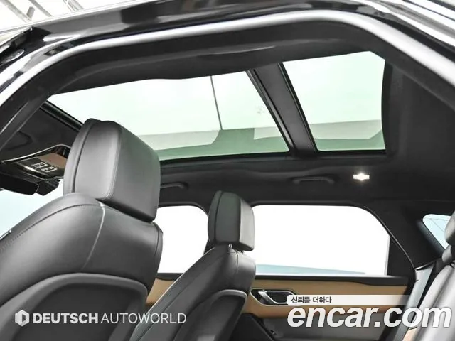 Land Rover Range Rover Velar Range Rover Velar 3.0 P400 Dynamic HSE — Фото автомобиля 18
