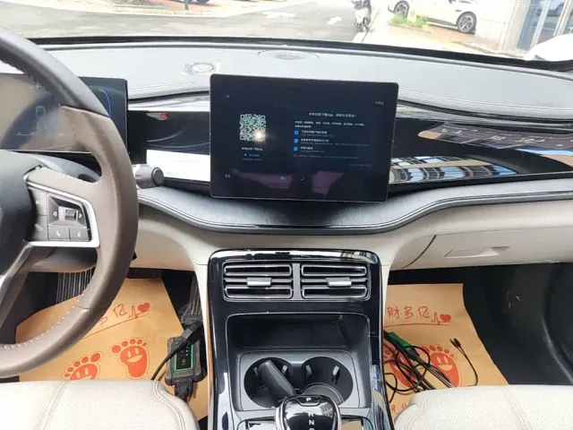 BYD Qin PLUS — Фото автомобиля 12