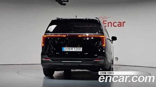Kia Carnival 4th Gen — Фото автомобиля 4