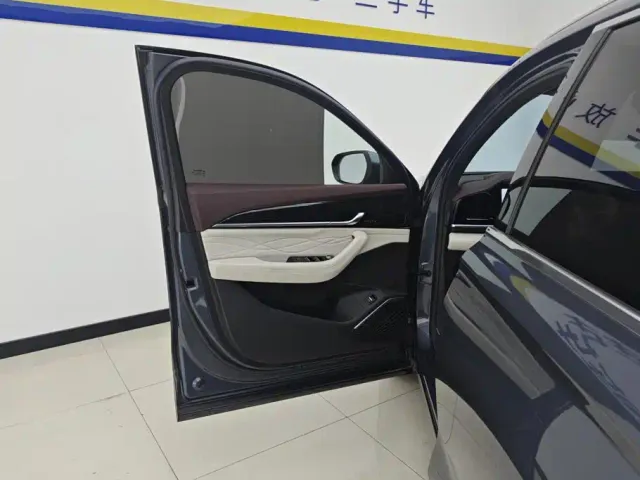 Geely Xingyue L — Фото автомобиля 7