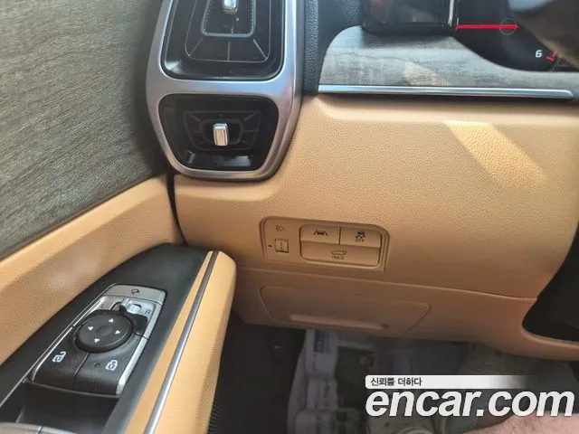 Kia Sorento Sorento 4-е поколение Дизель 2.2 2WD — Фото автомобиля 13