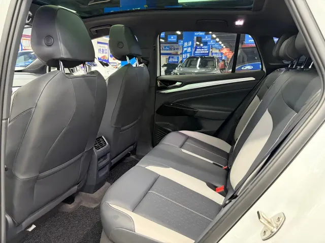 Volkswagen ID.4 Crozz — Фото автомобиля 9
