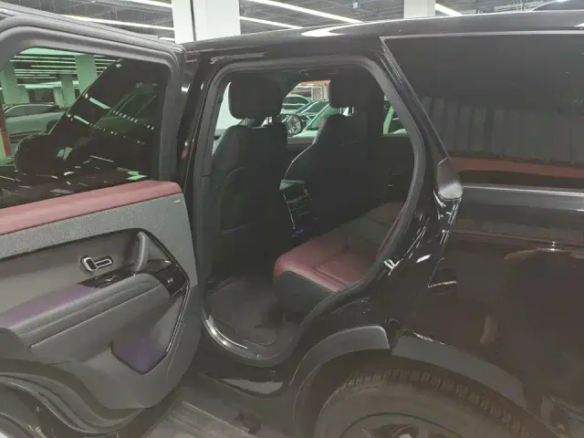 Land Rover Range Rover Sport — Фото автомобиля 6