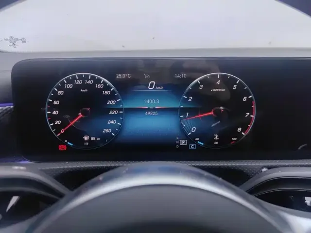 Mercedes-Benz A-Class — Фото автомобиля 14