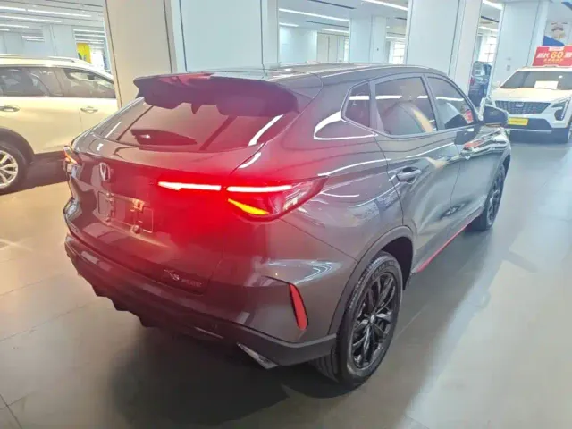 Changan X5 Plus — Фото автомобиля 6