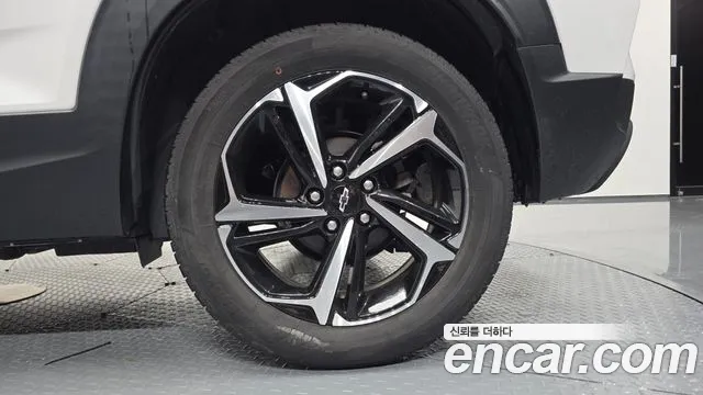 Chevrolet Trailblazer — Фото автомобиля 21