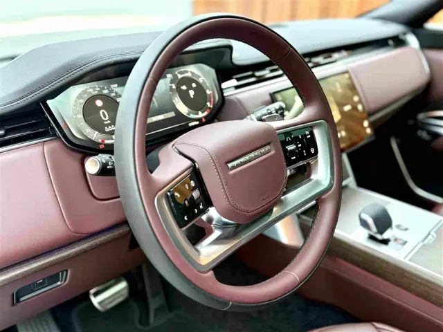 Land Rover Range Rover — Фото автомобиля 10