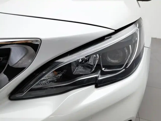 Peugeot 408 — Фото автомобиля 7
