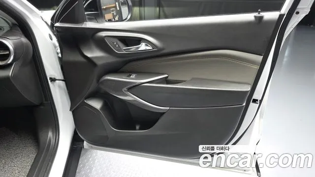 ChevroletGMDaewoo Trax Trax Кроссовер — Фото автомобиля 23