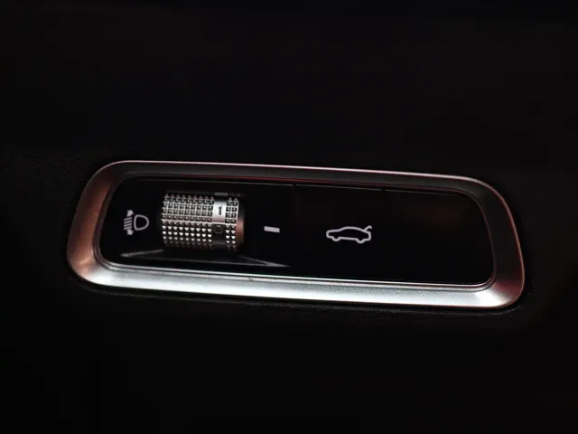 Geely Emgrand S — Фото автомобиля 15