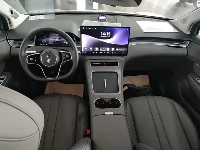 Shangjie SUV — Фото автомобиля 9
