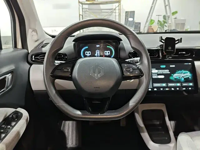 Leapmotor T03 — Фото автомобиля 8