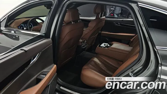 Genesis G80 RG3 — Фото автомобиля 12