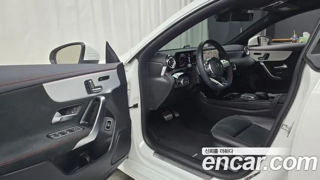 Mercedes-Benz CLA-Class — Фото автомобиля 10