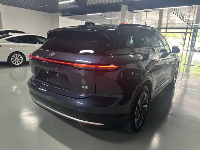 Nio ES6 — Фото автомобиля 5