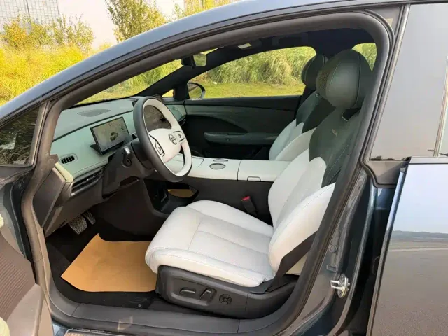Nissan N7 — Фото автомобиля 4