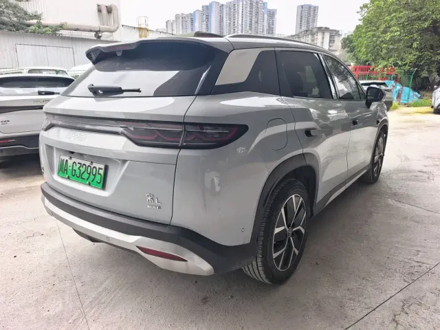 BYD Song L DM-i — Фото автомобиля 8