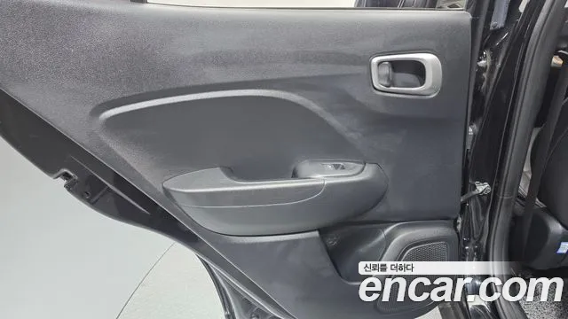 Hyundai Venue Venue 1.6 Premium — Фото автомобиля 25