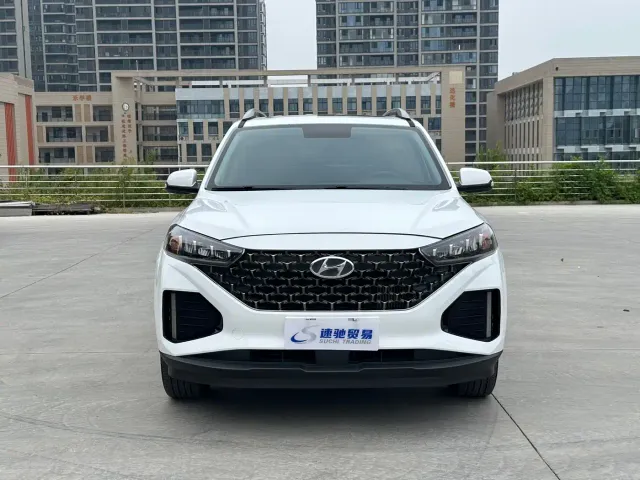 Hyundai ix35 — Фото автомобиля 2