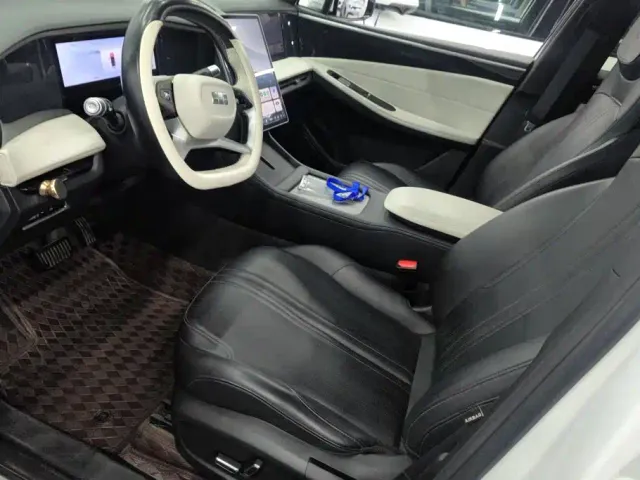 Geely Galaxy L7 — Фото автомобиля 9
