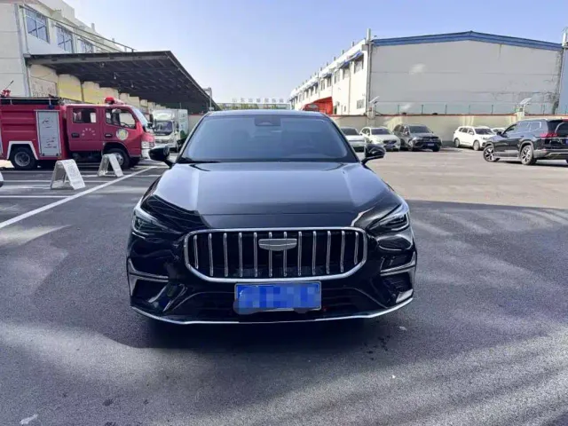 Geely Emgrand — Фото автомобиля 2